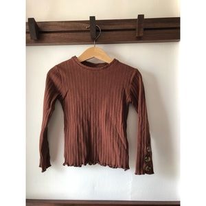 Zara size 6 top (fits small)